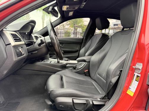 Red 2016 BMW 320 i