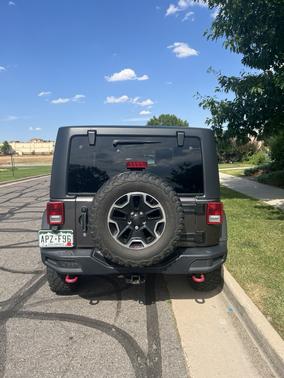 Gray 2014 Jeep Wrangler Rubicon