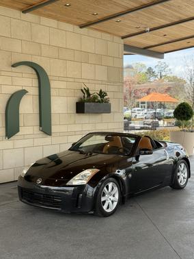 Black 2004 Nissan 350Z Touring