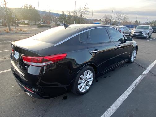 2018 Kia Optima EX