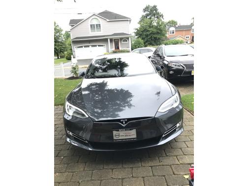 2016 Tesla Model S 90D