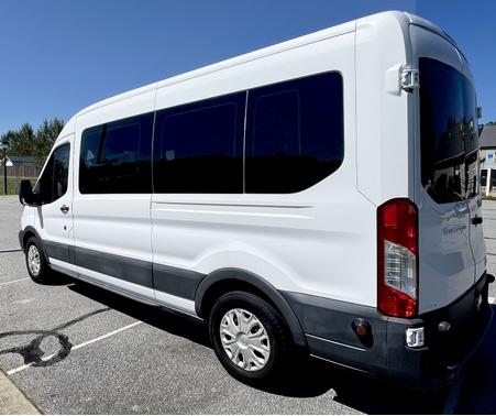 2017 Ford Transit-350 XLT