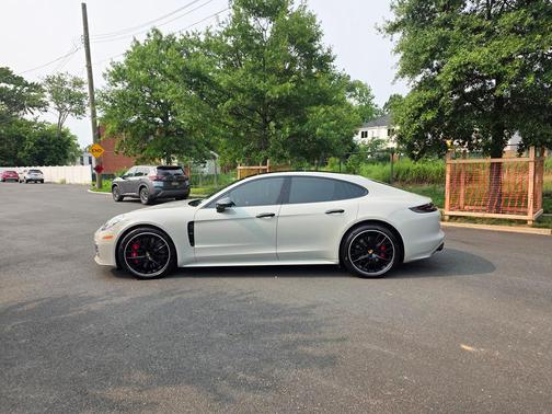 White 2018 Porsche Panamera Panamera Turbo