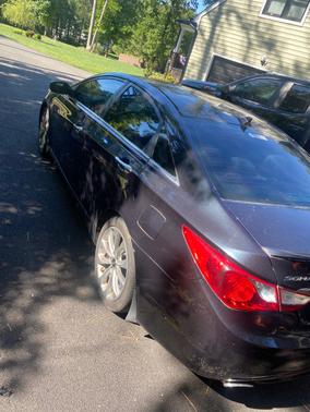 Blue 2013 Hyundai SONATA SE