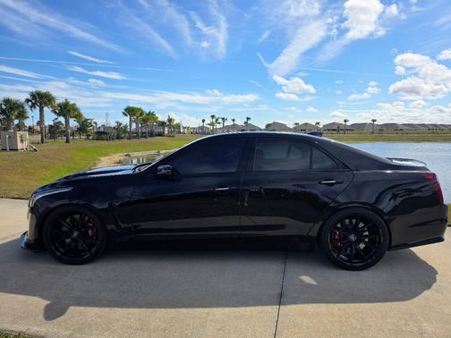 2017 Cadillac CTS-V Base