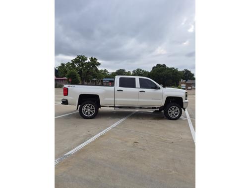 White 2014 Chevrolet Silverado 1500 2LT