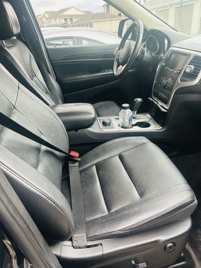 2012 Jeep Grand Cherokee Laredo