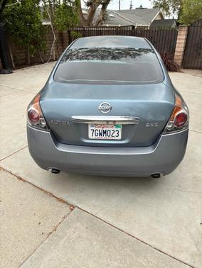 Blue 2011 Nissan Altima 2.5 S