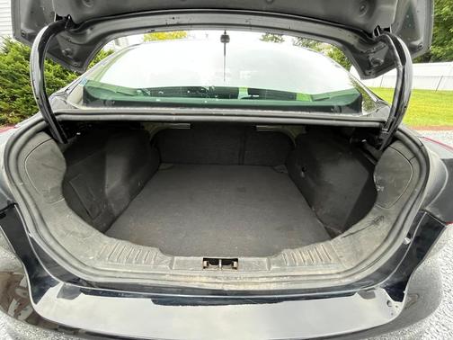 Black 2018 Ford Focus SE