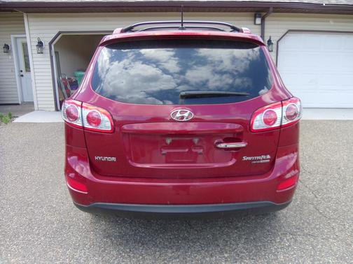 Red 2011 Hyundai SANTA FE Limited