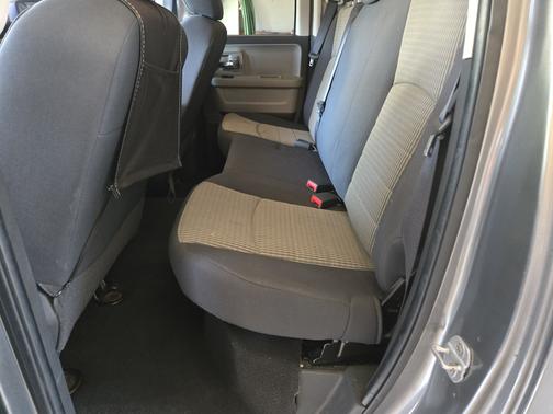 2011 Dodge Ram 1500 SLT