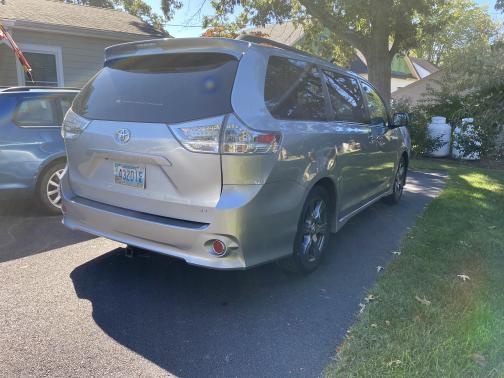 2017 Toyota Sienna SE