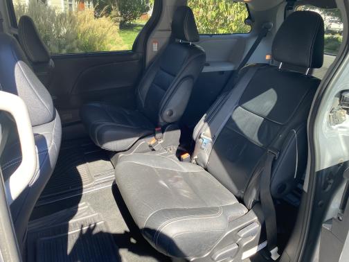 2017 Toyota Sienna SE