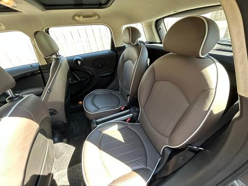 2011 MINI Cooper S Countryman Base