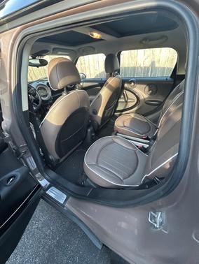 2011 MINI Cooper S Countryman Base