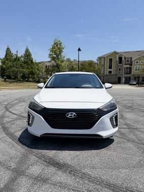 White 2018 Hyundai IONIQ Hybrid SEL