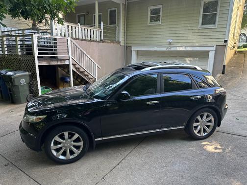 Black 2008 INFINITI FX35 Base