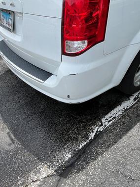White 2019 Dodge Grand Caravan SE