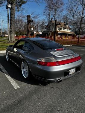 2003 Porsche 911 Carrera 4S