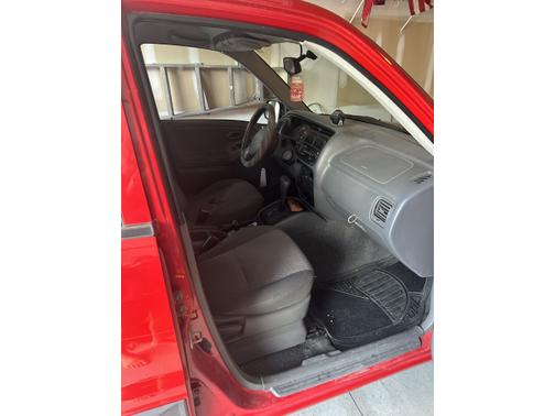 2000 Chevrolet Tracker Base