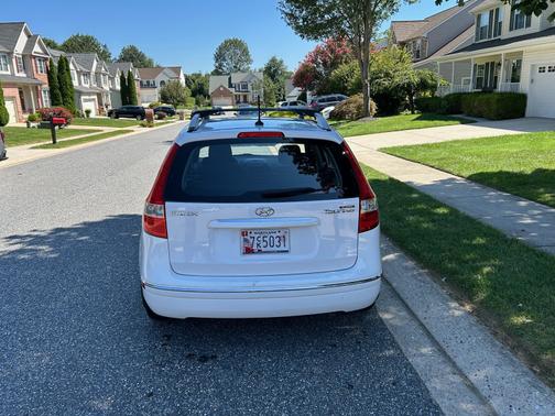 2012 Hyundai Elantra Touring GLS