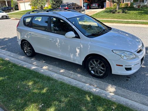 2012 Hyundai Elantra Touring GLS