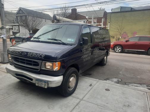 Blue 2000 Ford E250 Base