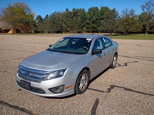 2012 Ford Fusion S