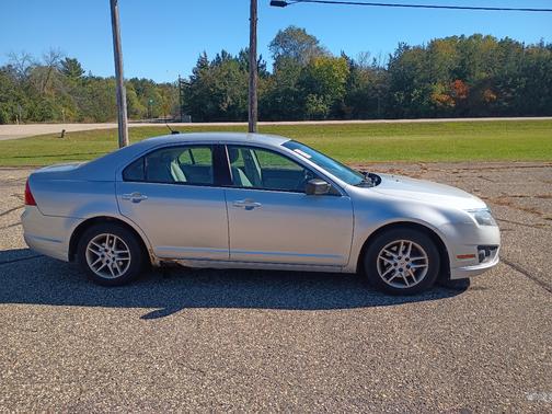 2012 Ford Fusion S