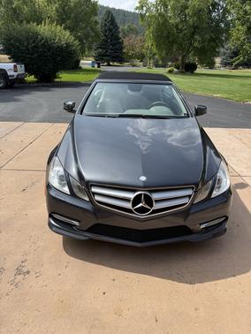 Gray 2013 Mercedes-Benz E-Class E 550