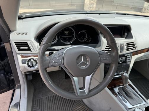 Gray 2013 Mercedes-Benz E-Class E 550