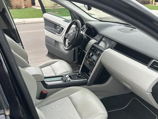 2019 Land Rover Discovery Sport SE