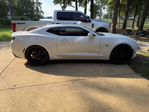 2017 Chevrolet Camaro 2LT