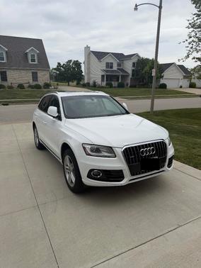 White 2014 Audi Q5 2.0T Premium Plus