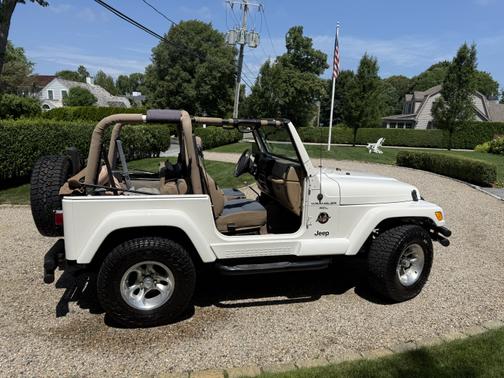 2000 Jeep Wrangler Sahara