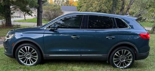 Blue 2016 Lincoln MKX Reserve