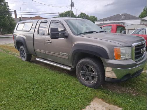 Gray 2008 GMC Sierra 1500 SLT Extended Cab