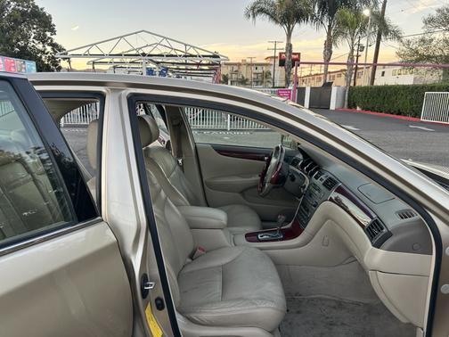 2003 Lexus ES 300 Base