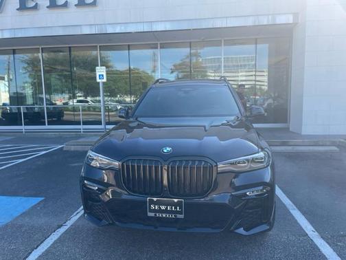 Black 2021 BMW X7 xDrive40i