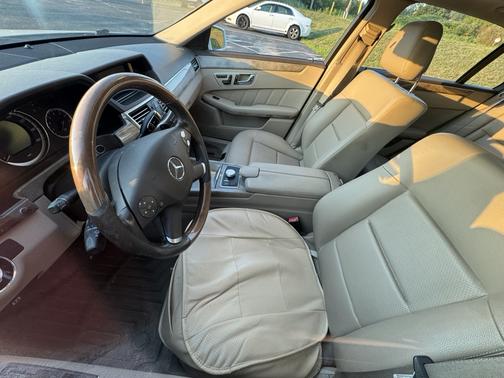 White 2010 Mercedes-Benz E-Class E 350 4MATIC