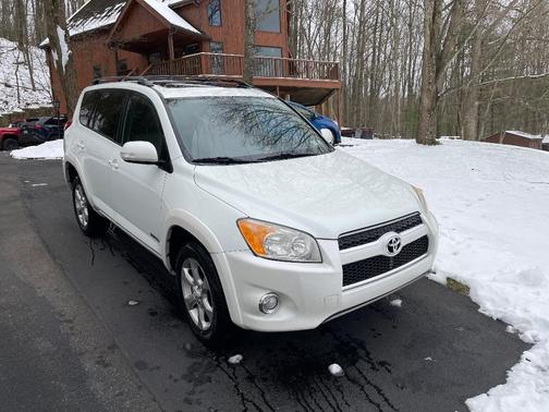 2010 Toyota RAV4 Limited