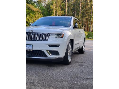 2018 Jeep Grand Cherokee Summit