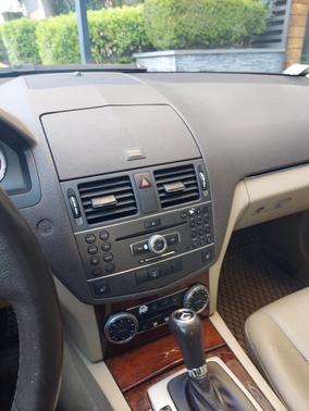 Black 2011 Mercedes-Benz C-Class C 300 4MATIC Luxury