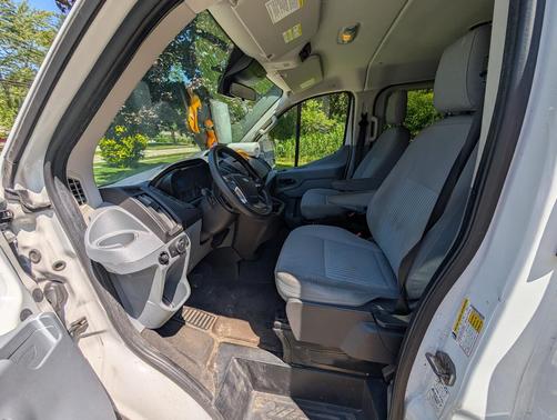 White 2017 Ford Transit-150 XL