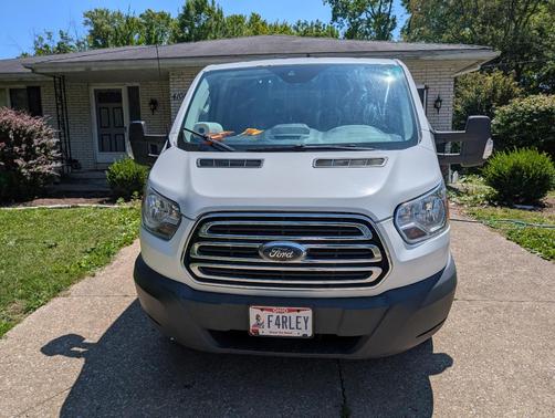 White 2017 Ford Transit-150 XL