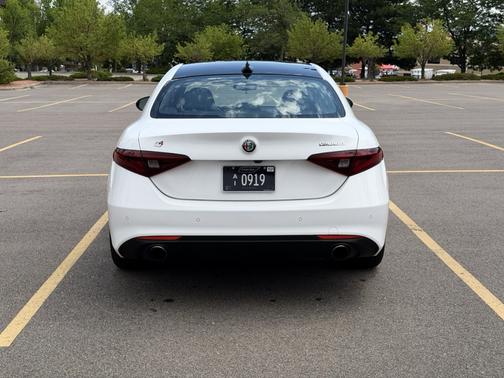 White 2021 Alfa Romeo Giulia Ti