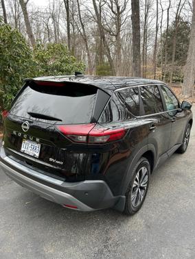 2022 Nissan Rogue SV