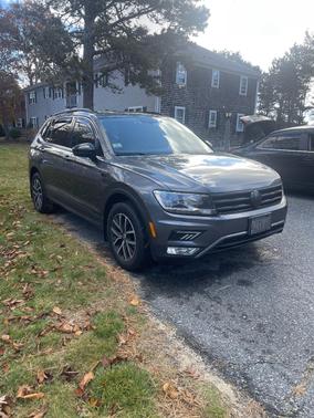 2019 Volkswagen Tiguan 2.0T SE