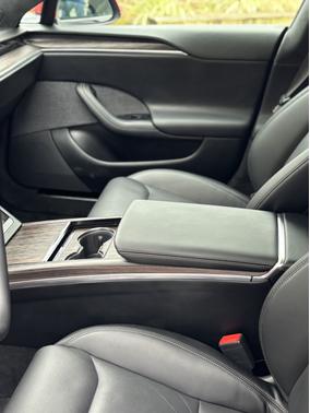 2022 Tesla Model S Long Range
