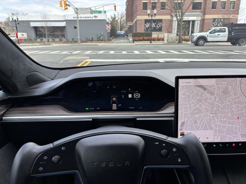 2022 Tesla Model S Long Range
